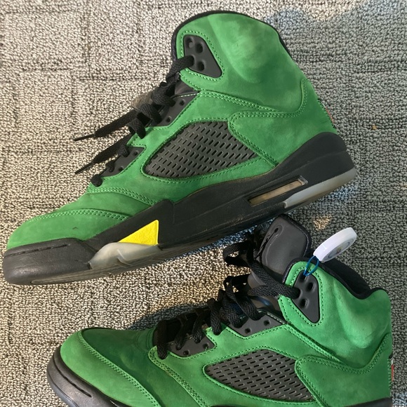 Air Jordan 5 Retro SE Oregon Green Yellow Black main image 10